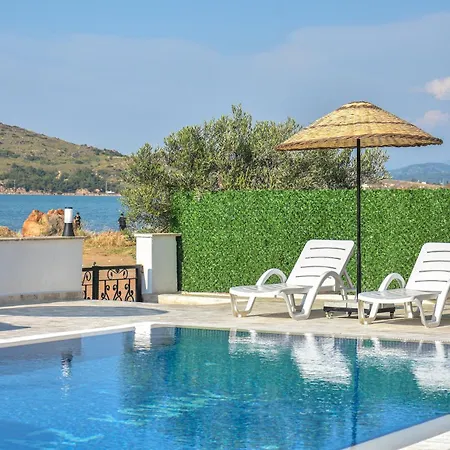 Готель Beyaz Konak 3*