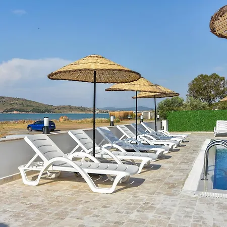 Beyaz Konak Hotel Ayvalı