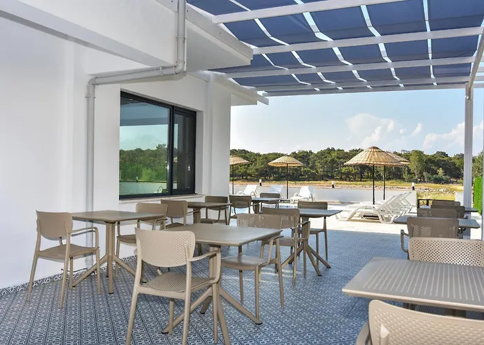 Beyaz Konak 3* Ayvalı